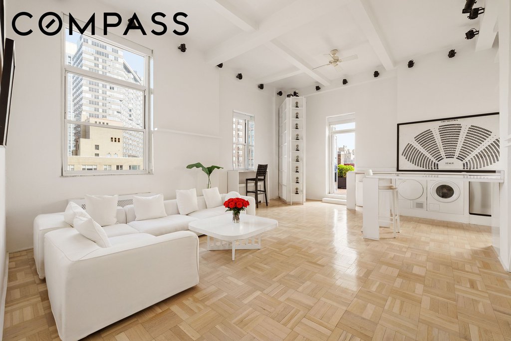 400 East 52nd Street, Unit PHTOWER photo 3