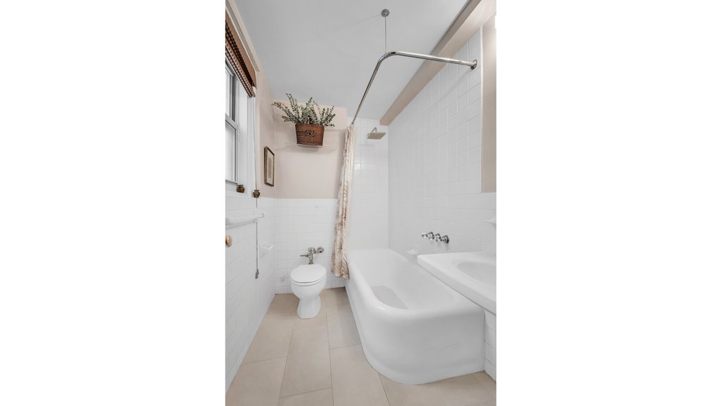 434 East 52nd Street, Unit 6AB photo 13