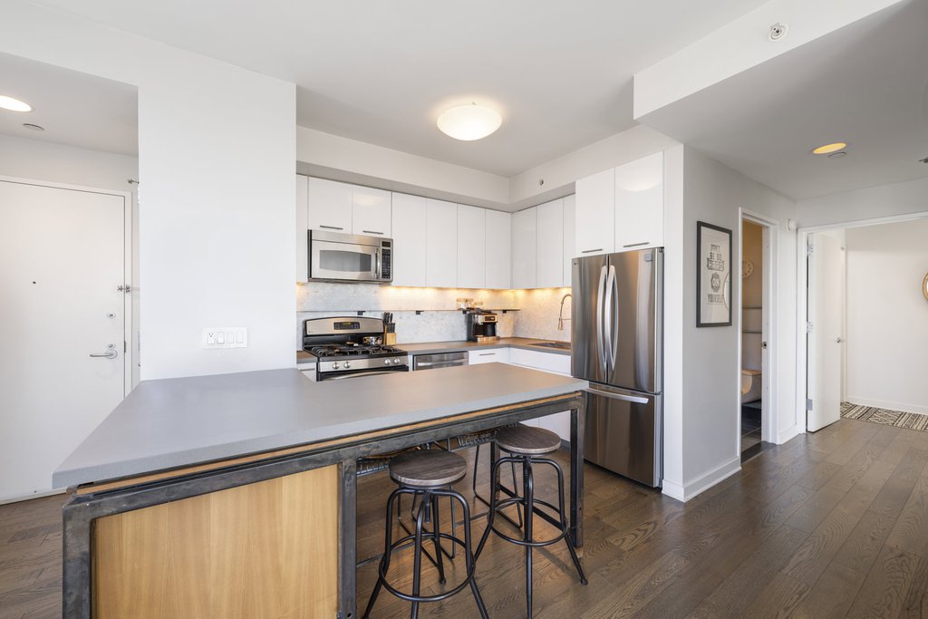 230 Ashland place, Unit 21D photo 4