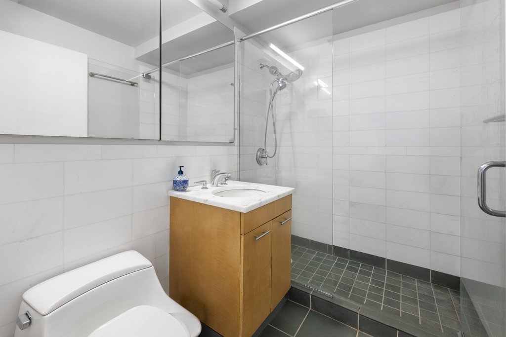 230 Ashland place, Unit 21D photo 7