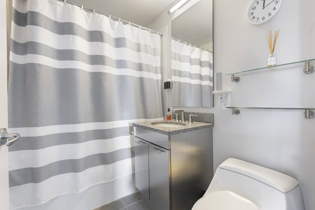 230 Ashland place, Unit 21D photo 9