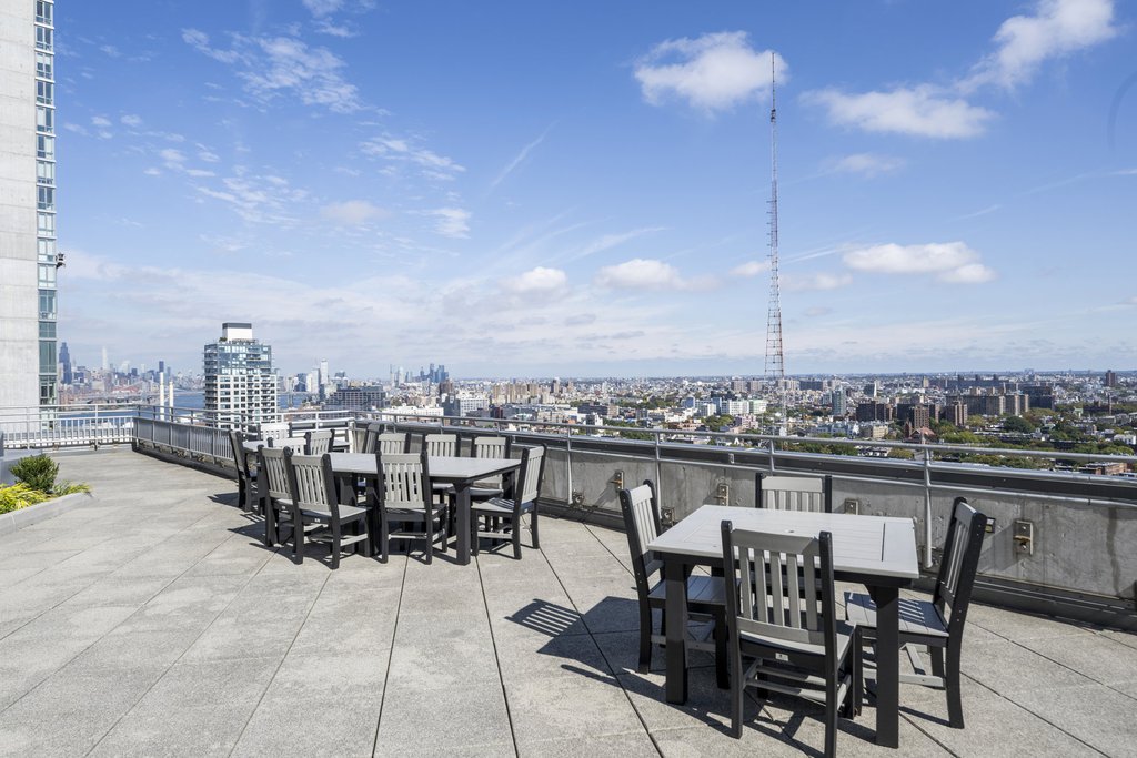 230 Ashland place, Unit 21D photo 12