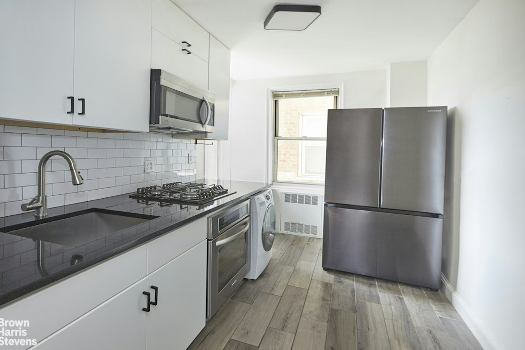 340 Haven Avenue, Unit 3A photo 5
