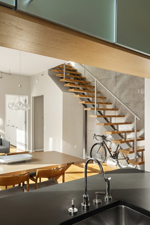 310 West 52nd Street, Unit 6E photo 7