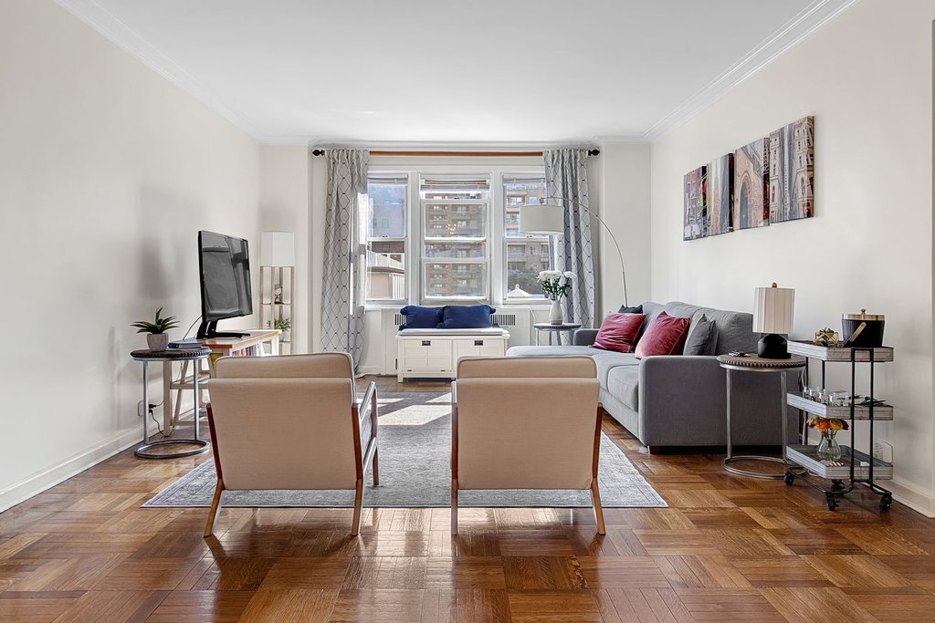 220 Madison Avenue, Unit 6B photo 2