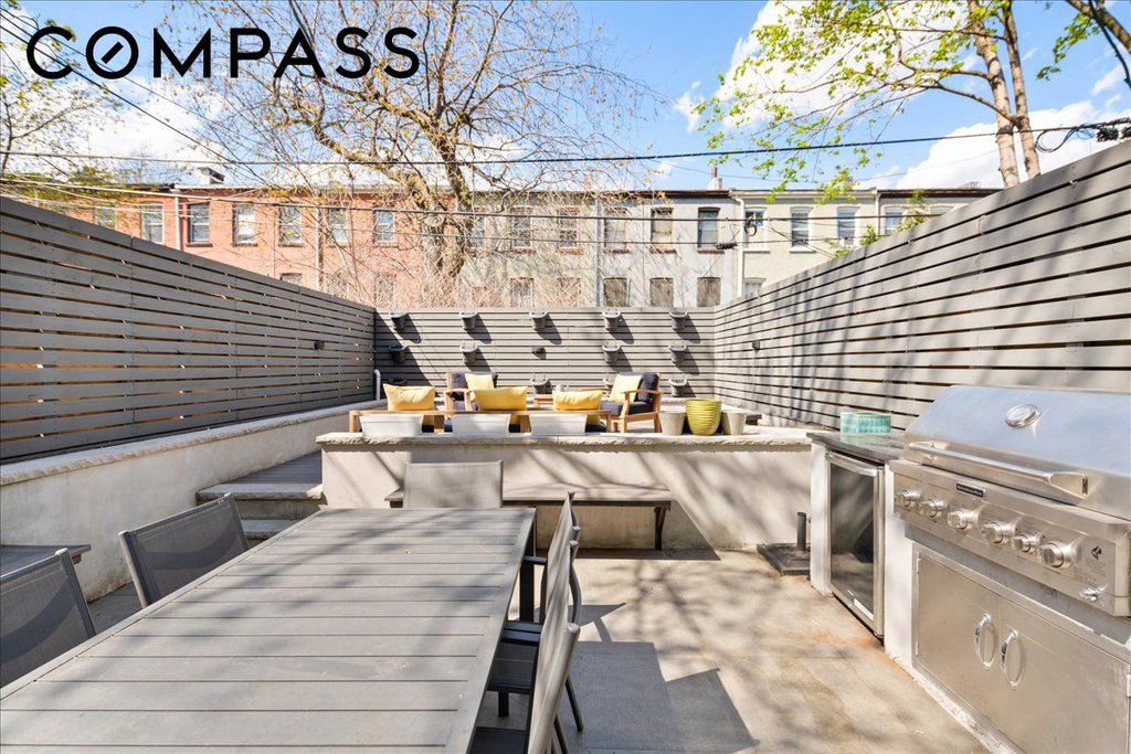 577  Madison Street, Unit 1B photo 10