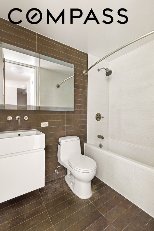 515 East 72nd Street, Unit 11F photo 5