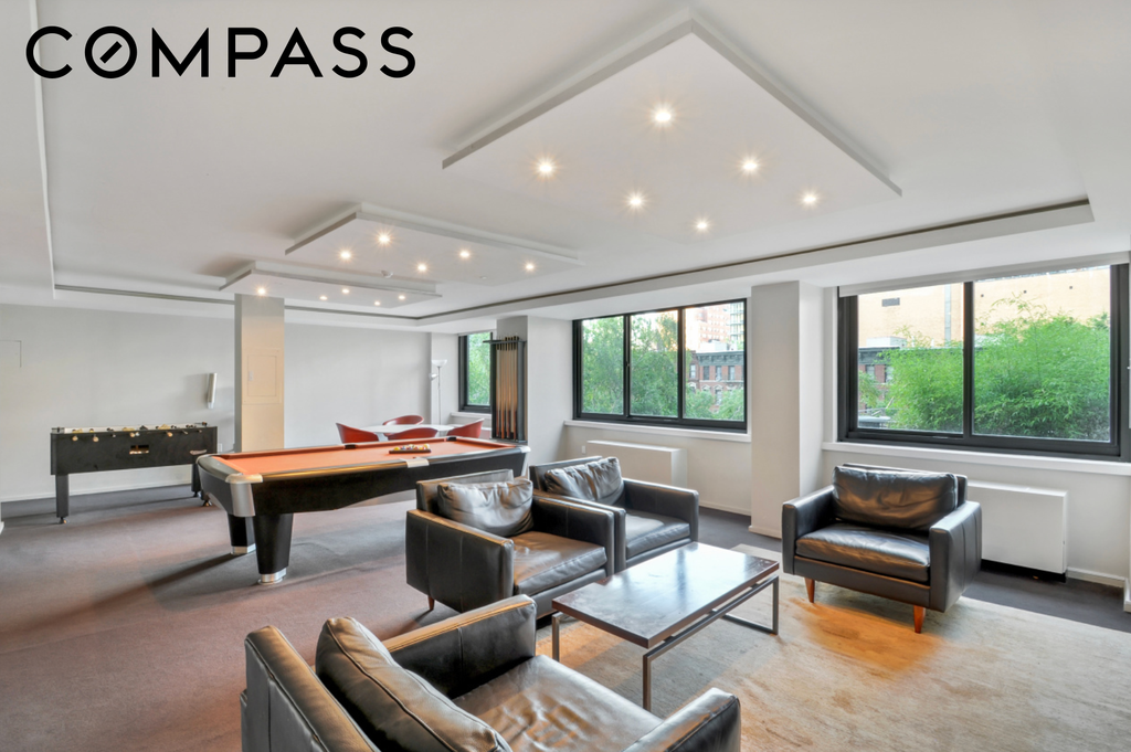 515 East 72nd Street, Unit 11F photo 14
