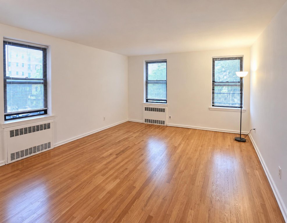 302 96th Street, Unit 2L photo 2