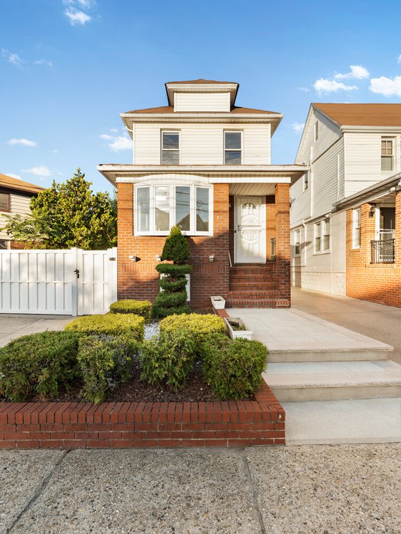 1437 East 65th Street – For Sale photo 6