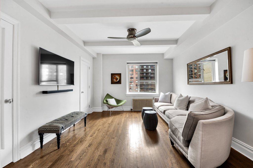 7 West 96th Street, Unit 11E photo 2