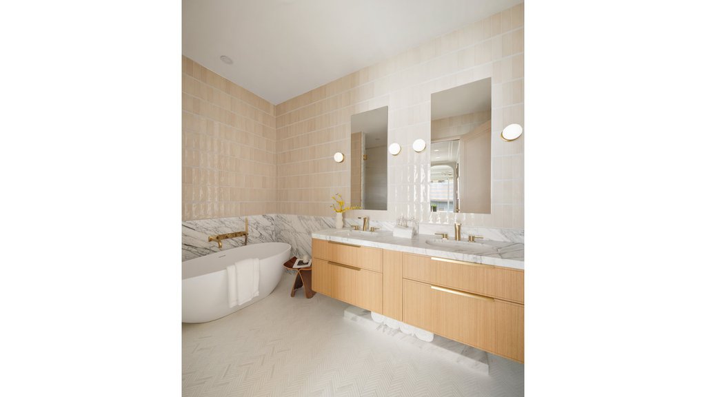 660 Lexington Avenue, Unit 4A photo 5