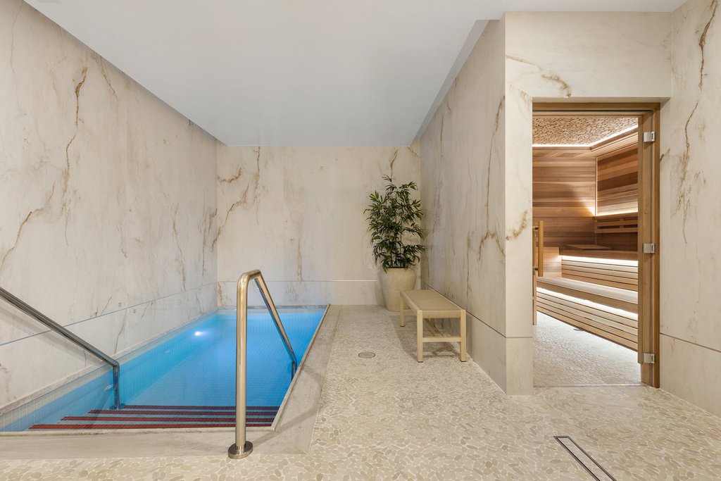 660 Lexington Avenue, Unit 7A photo 16