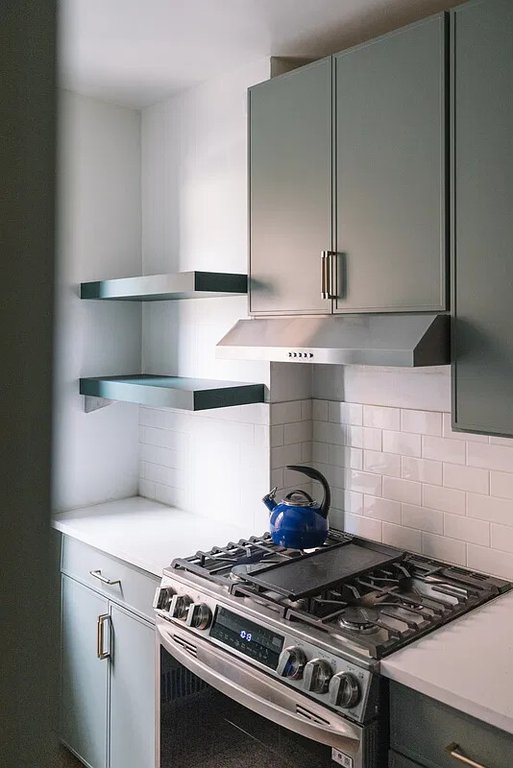 25 Minetta Lane, Unit 4D photo 11