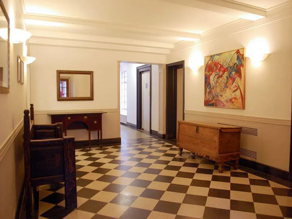 25 Minetta Lane, Unit 4D photo 20