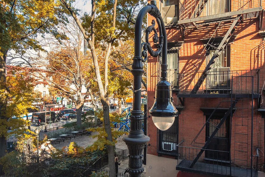 25 Minetta Lane, Unit 4D photo 25