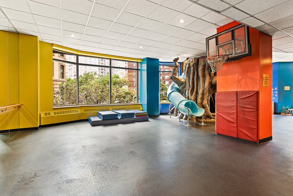 155 West 70th Street, Unit 4B photo 11