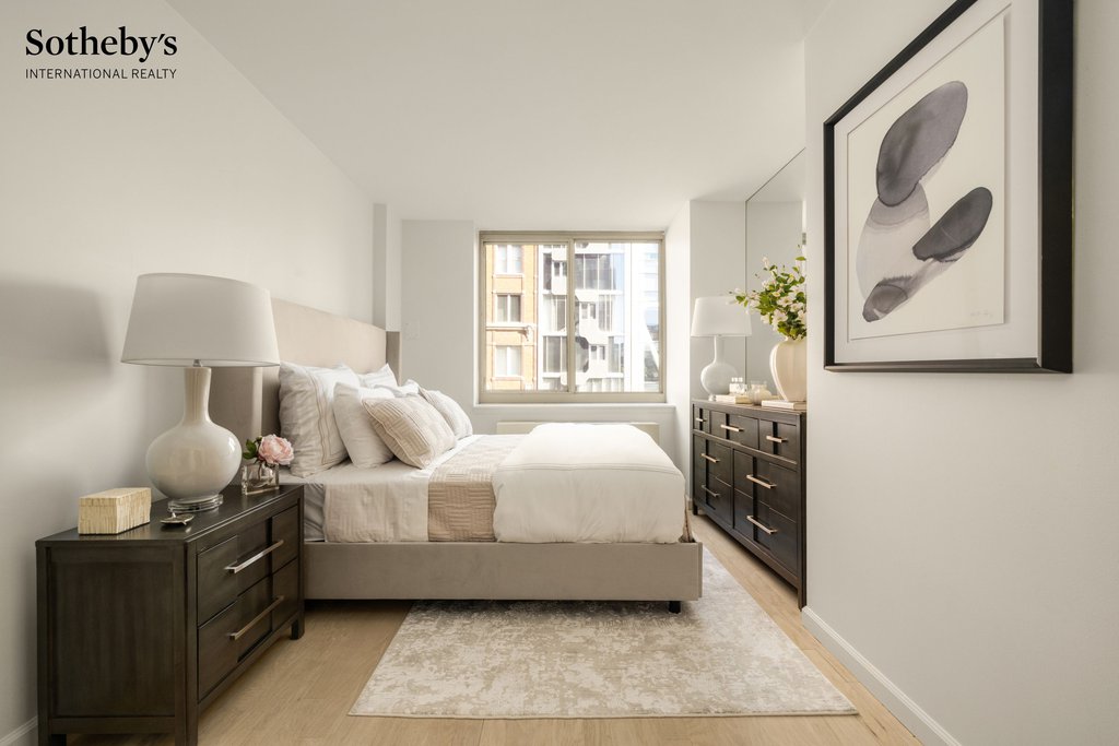 520 West 23rd Street, Unit 5E photo 7