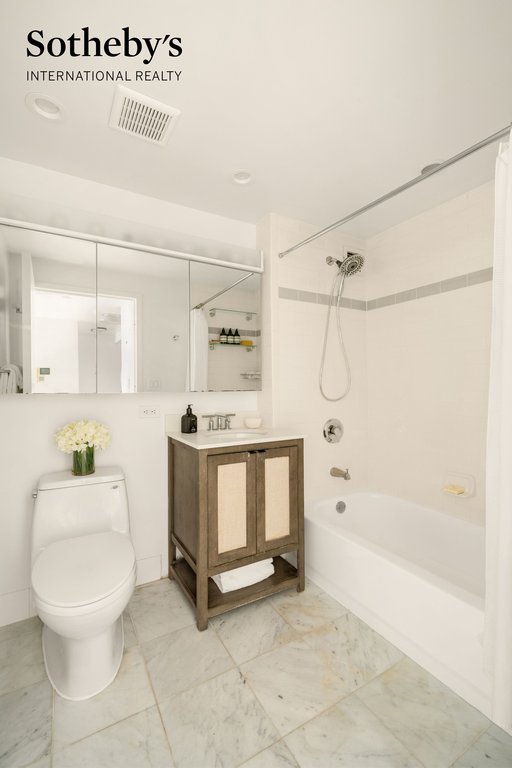 520 West 23rd Street, Unit 5E photo 8