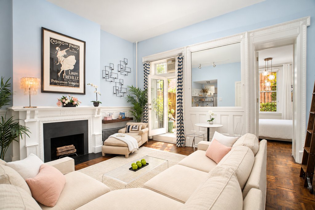 148 West 80th Street, Unit 1R photo 2