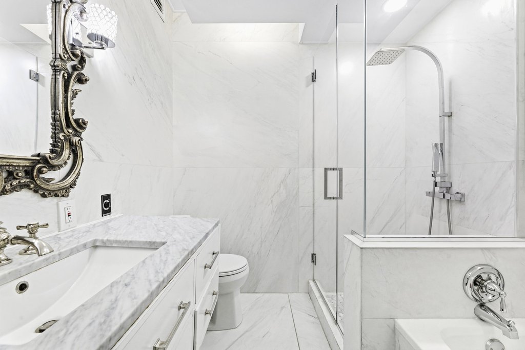 530 East 76th Street, Unit 6J photo 10