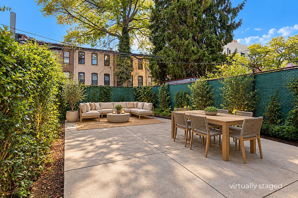 581 Hancock Street, Unit GDN photo 2