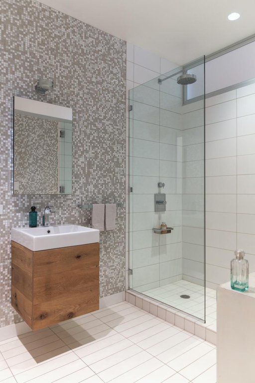 650 Sixth Avenue, Unit 5E photo 14