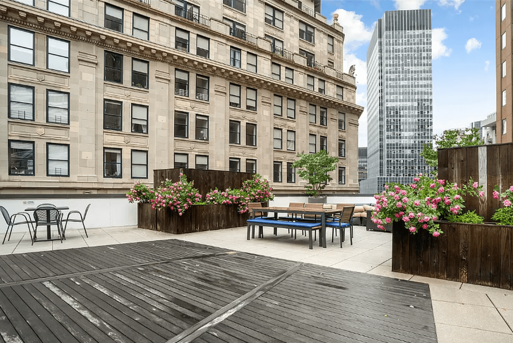 1 Wall Street Court, Unit 407 photo 13