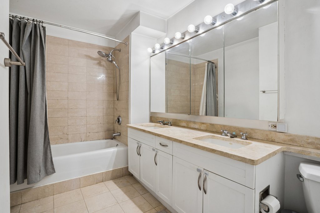 250 East 30th Street, Unit 11A photo 6