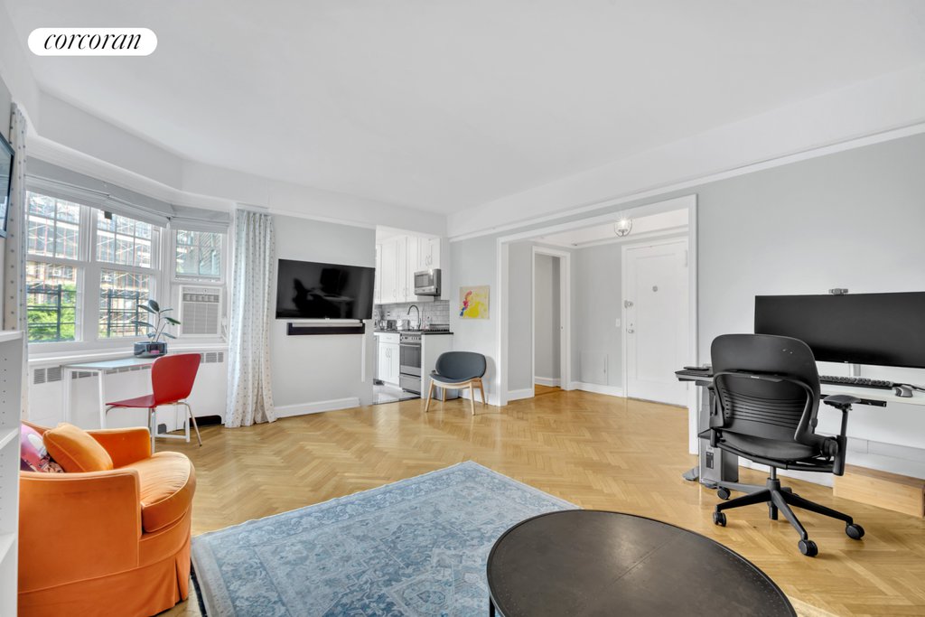 120 Cabrini Boulevard, Unit 45 photo 2