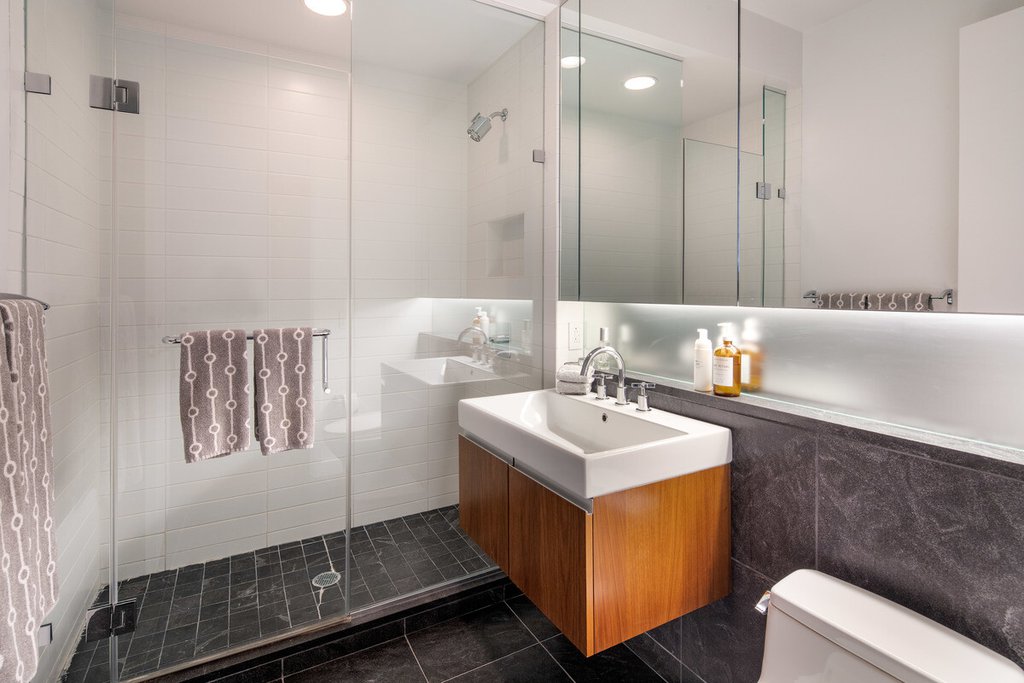 311 West Broadway, Unit 4C photo 8