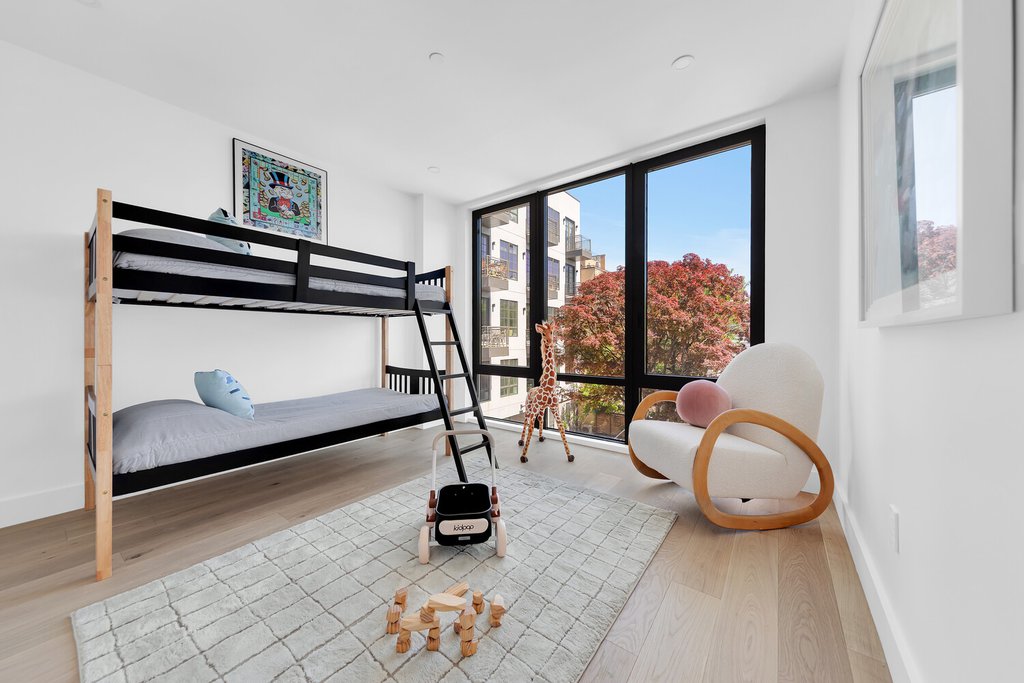1152 Lafayette Avenue, Unit 2B photo 6