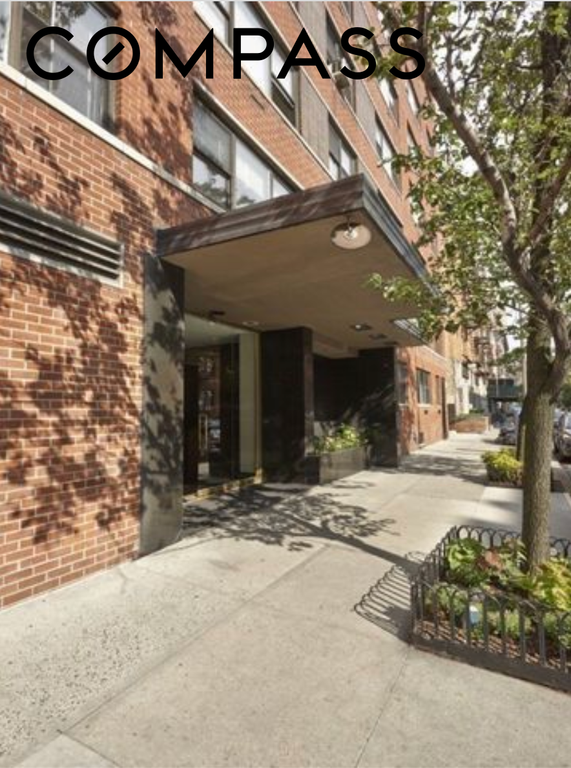 201 East 25th Street, Unit 12E photo 9