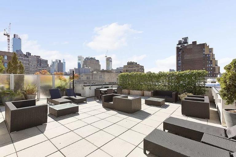 261 West 28th Street, Unit 6A photo 24