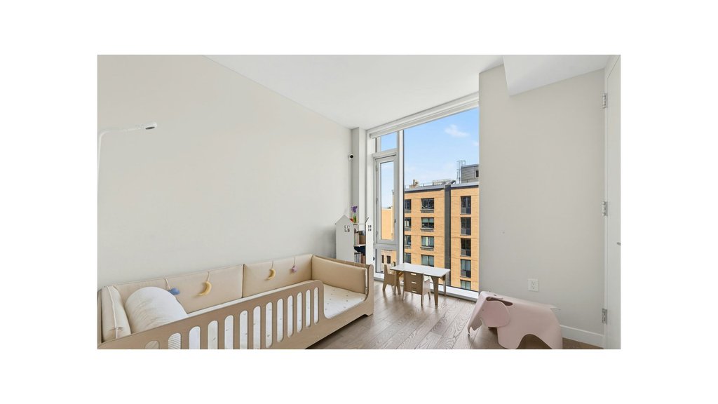 505 West 43rd Street, Unit 14A photo 11