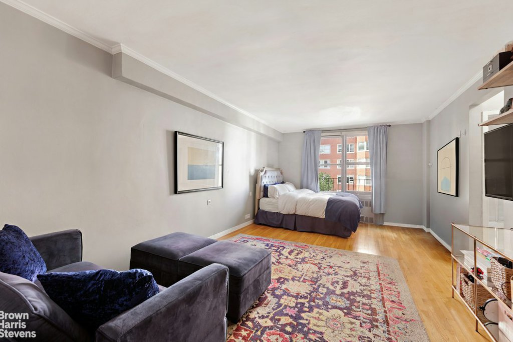 305 East 72nd Street, Unit 3CN