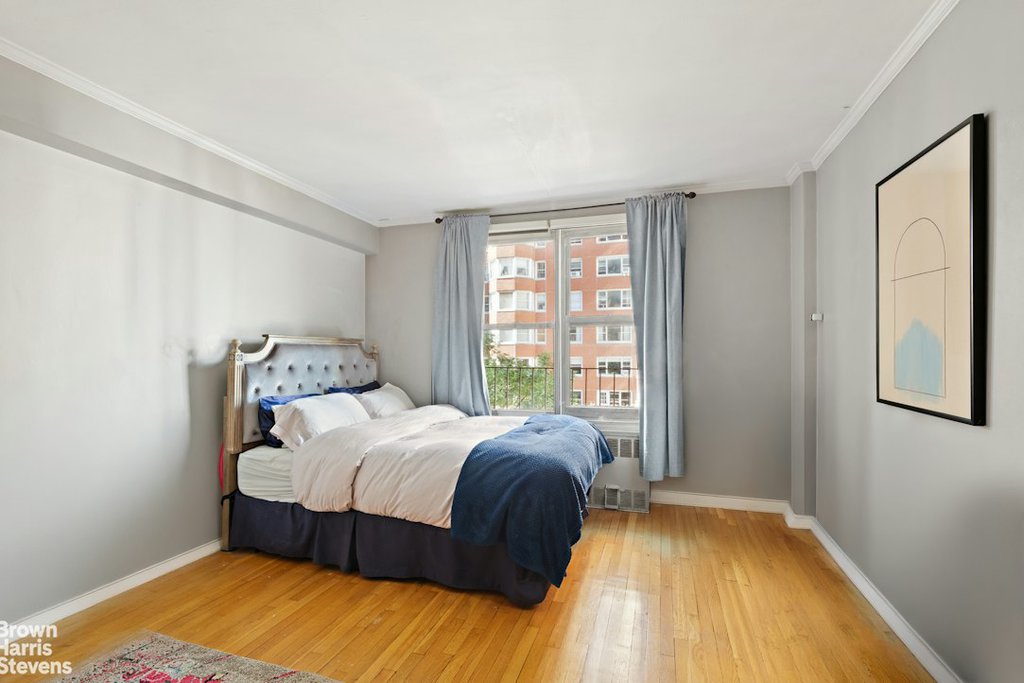 305 East 72nd Street, Unit 3CN photo 2