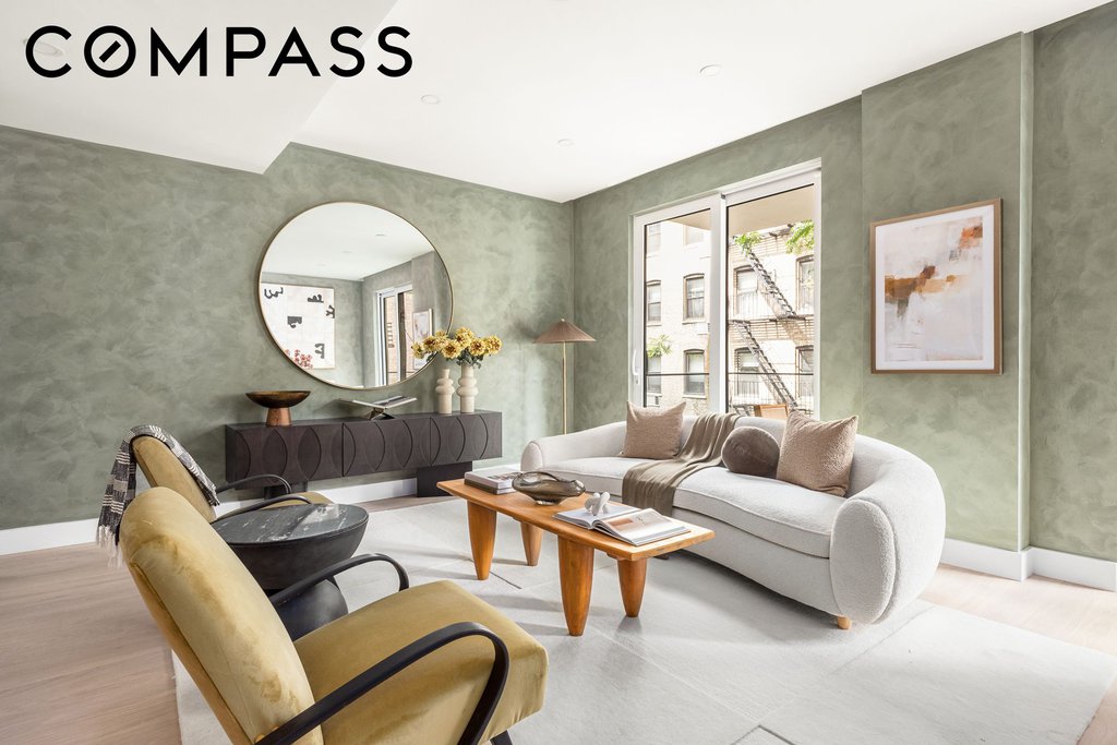 439 East 77th Street, Unit 3C photo 3