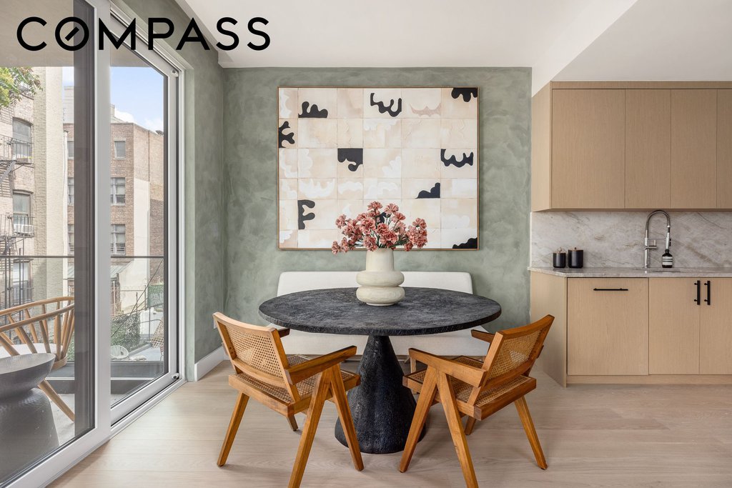 439 East 77th Street, Unit 3C photo 5