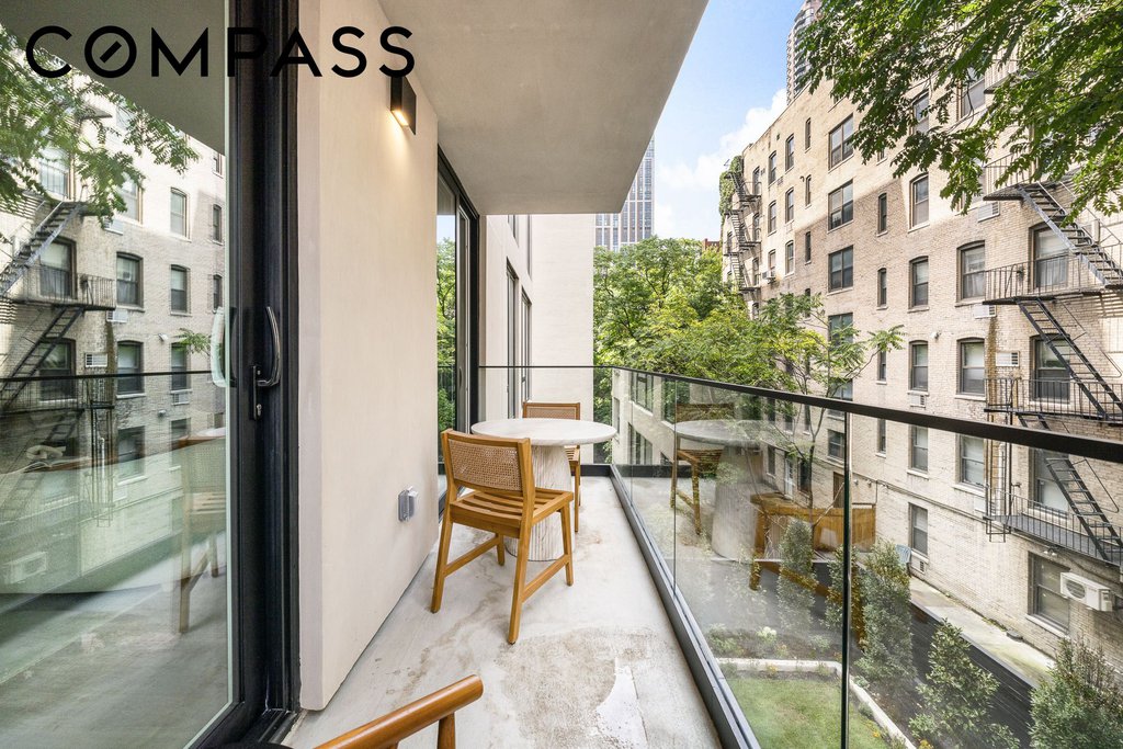 439 East 77th Street, Unit 3C photo 9