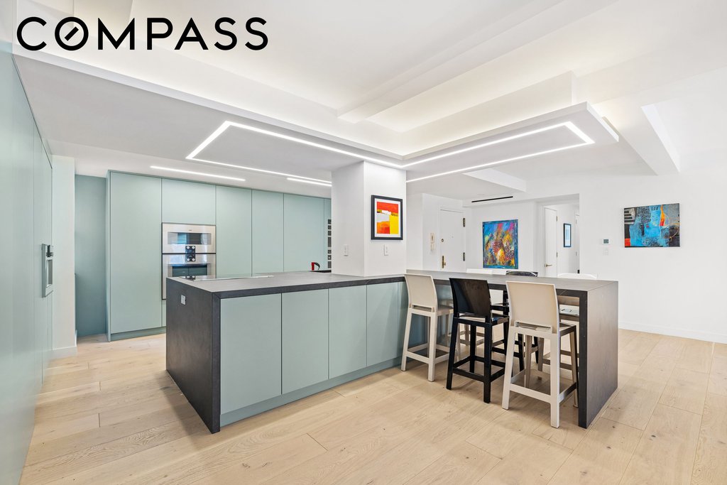 170 East 77th Street, Unit 9C photo 5
