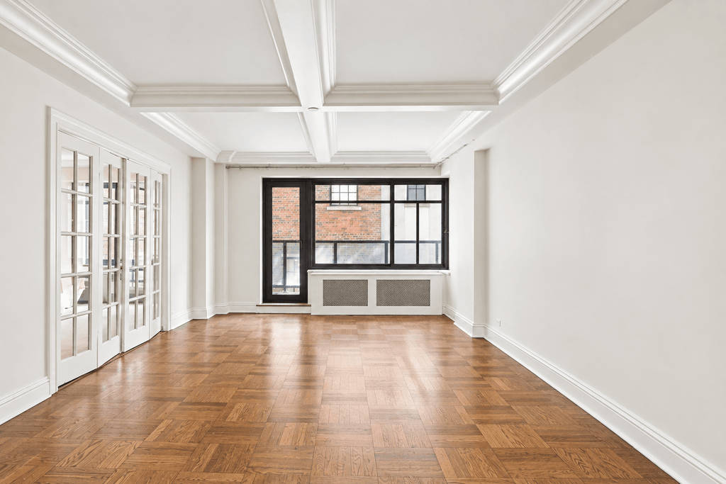 715 Park Avenue, Unit 3E photo 2