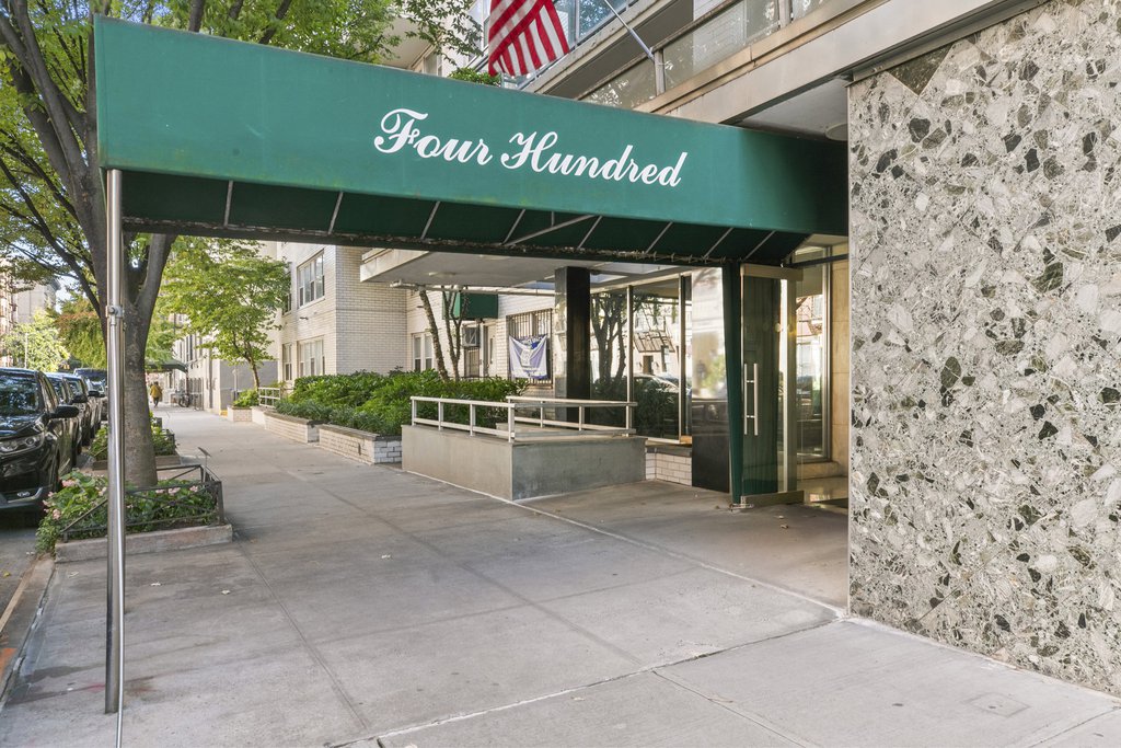 400 East 77th Street, Unit 10G photo 10