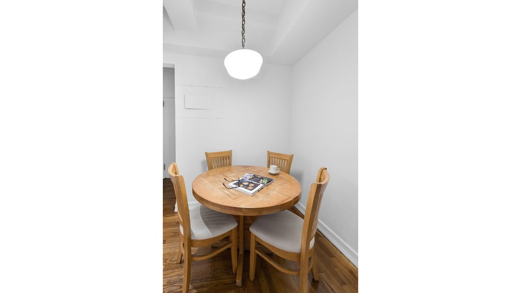 112 East 74th Street, Unit 4N photo 5