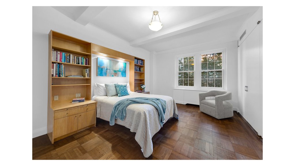 112 East 74th Street, Unit 4N photo 6