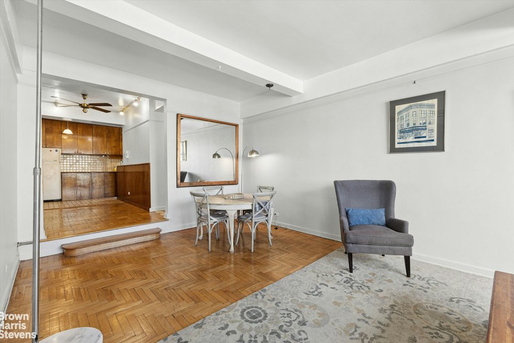 320 West 76th Street, Unit 10C photo 5