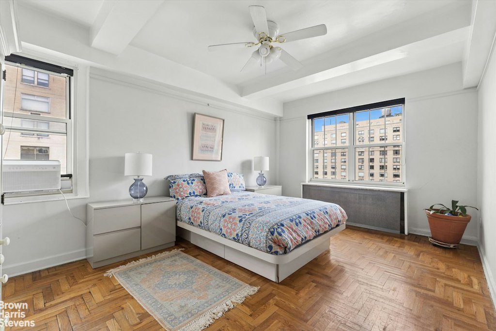 320 West 76th Street, Unit 10C photo 8