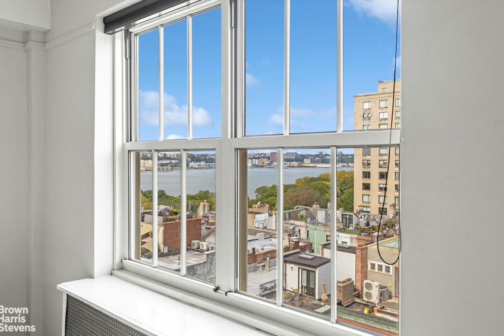 320 West 76th Street, Unit 10C photo 10