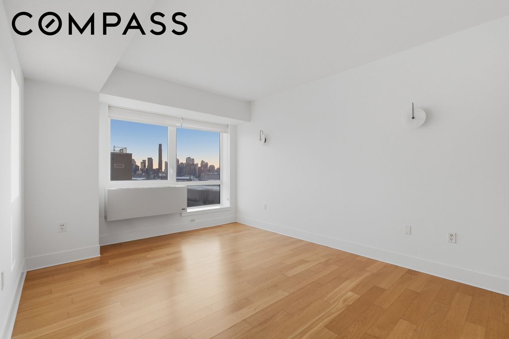 440 Kent avenue, Unit 18E photo 6