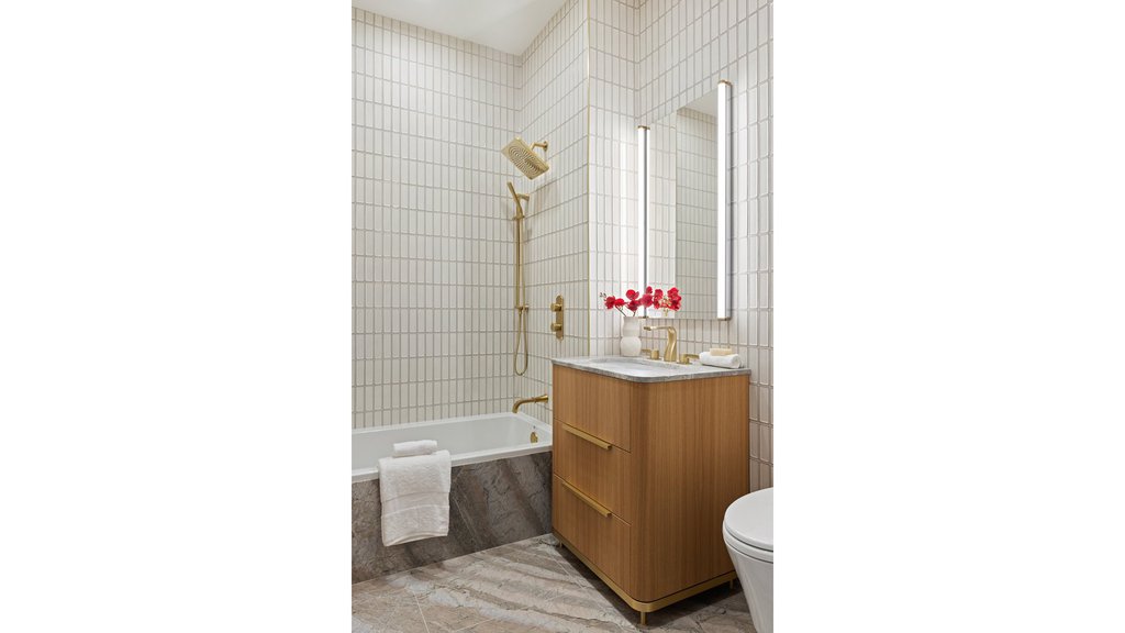660 Lexington Avenue, Unit PHC photo 13